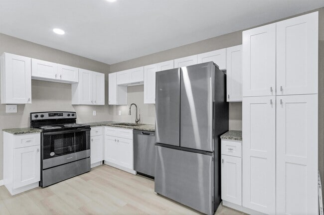 property at 4114 Hoffman St