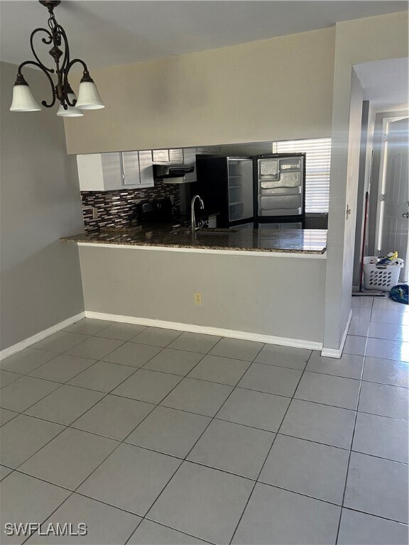 2660 Kings Lake Blvd in Naples, FL - Building Photo - Building Photo