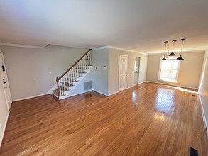 2013 25th Ave S in Nashville, TN - Building Photo - Building Photo
