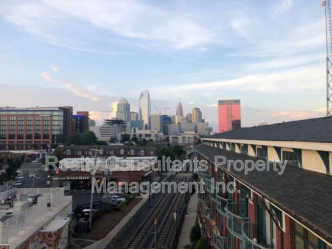 property at 115 E Park Ave