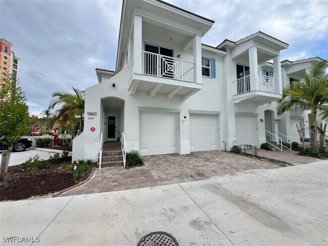 5865 Shell Cove Drive in Cape Coral, FL - Building Photo - Building Photo