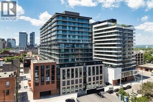 1 Jarvis St in Hamilton, ON - Building Photo