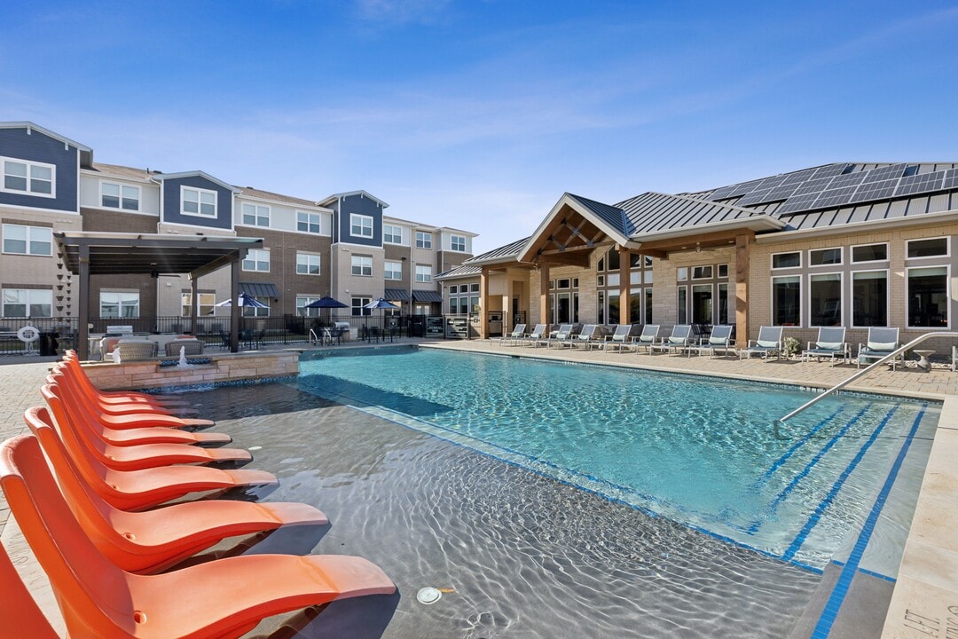 Prosper Crossings in Prosper, TX - Foto de edificio