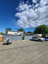 1320 6th Ave in Kamloops, BC - Building Photo - Building Photo