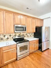 303 Daniels Dr in Yorktown, VA - Building Photo - Building Photo