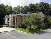 The Madison at Village Green in Smyrna, GA - Foto de edificio - Building Photo