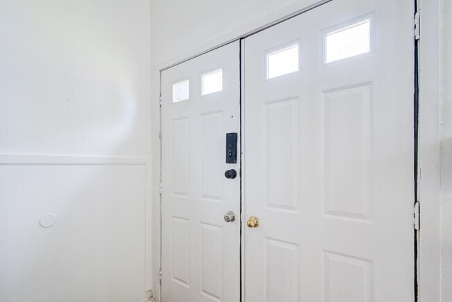 property at 402 Tresvant Dr