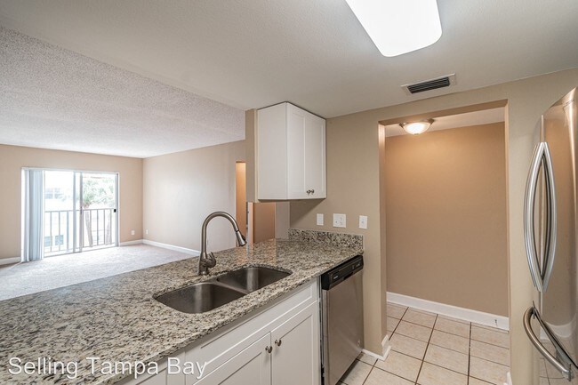 5820 N Church Ave-Unit -#461 in Tampa, FL - Building Photo - Building Photo