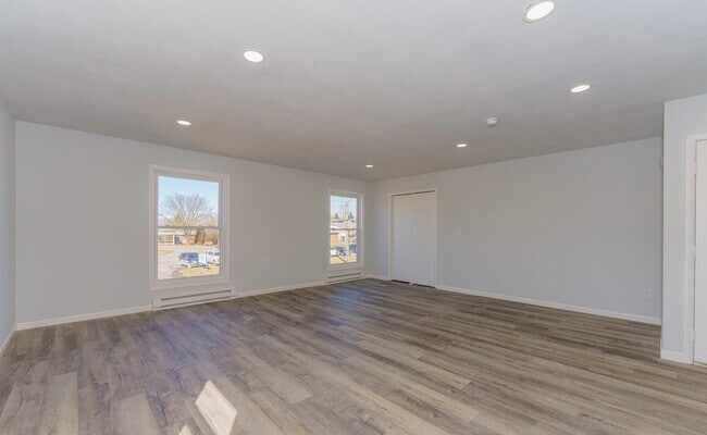 property at 128 Rockefeller Rd