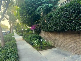 439 S Catalina Ave, Unit 101 in Pasadena, CA - Building Photo