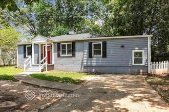 1836 Flat Shoals Rd SE in Atlanta, GA - Foto de edificio - Building Photo