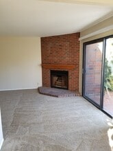 8132 Caminito Mallorca in San Diego, CA - Building Photo - Building Photo