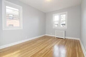 19-46 75th St in Queens, NY - Building Photo - Building Photo