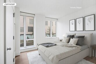 250 E 53rd St in New York, NY - Building Photo - Building Photo