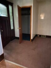 135 Folger St, Unit Lower in Buffalo, NY - Building Photo - Building Photo