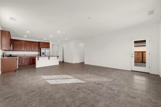 7342 Overture Dr in Reno, NV - Building Photo - Building Photo