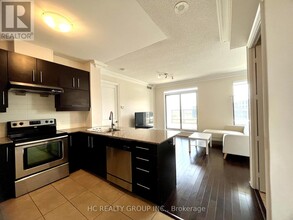 233-233 South Park Rd in Markham, ON - Building Photo - Building Photo