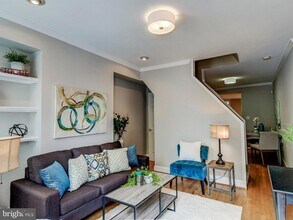 915 Baylis St in Baltimore, MD - Building Photo - Building Photo