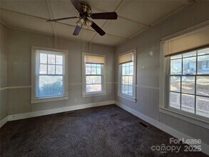 405 S Yates St in Gastonia, NC - Building Photo - Building Photo