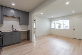 1564 S 13th St in Oceano, CA - Building Photo - Building Photo