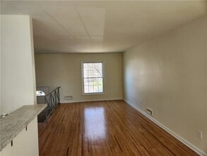 206 Mason Ave in Rochester, NY - Building Photo - Building Photo