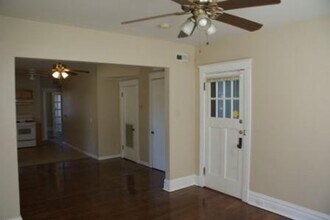 1-411E W Pine Ct in St. Louis, MO - Building Photo - Building Photo