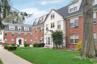 Gordonhurst Village Apartments in Montclair, NJ - Building Photo - Building Photo