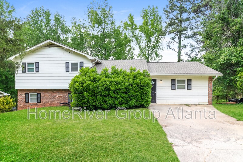 4640 Central Church Rd in Douglasville, GA - Building Photo