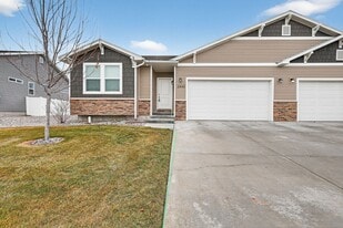 2845 Blackwood in Idaho Falls, ID - Building Photo