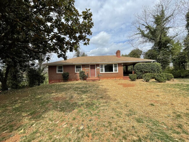property at 122 Merry Acres Dr