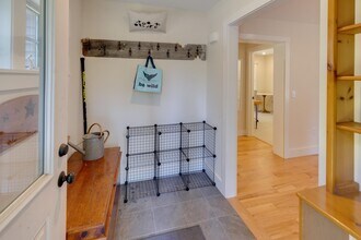 7 Paugus Rd in Holderness, NH - Building Photo - Building Photo