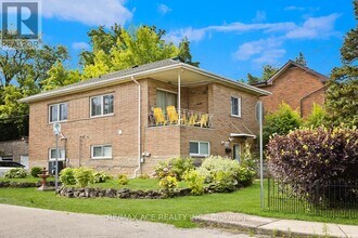205 Emerson St in Hamilton, ON - Building Photo - Building Photo