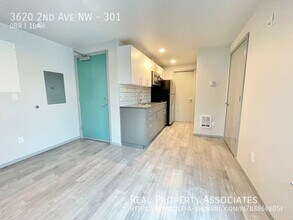 3620 2nd Ave NW, Unit 301 in Seattle, WA - Building Photo - Building Photo