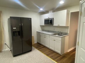 2911 Barrley Dr in Dumfries, VA - Foto de edificio - Building Photo