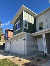 1565 Charmer Ln in Saratoga Springs, UT - Building Photo - Building Photo