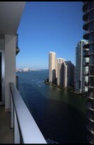 300 S Biscayne Blvd, Unit Met 1 – Unit 1902 in Miami, FL - Building Photo