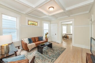 207 Hillside Ave in Glen Ridge, NJ - Building Photo - Building Photo