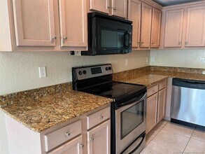 4210 Gator Trace Ave in Fort Pierce, FL - Building Photo - Building Photo