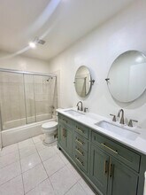 10335 Larwin Ave in Los Angeles, CA - Building Photo - Building Photo