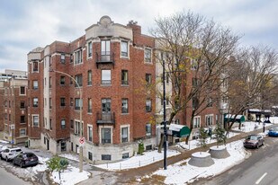 NOUVEAU SOMERSET in Montréal, QC - Building Photo