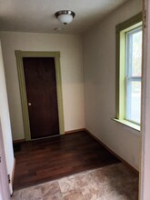 30 Hardy St, Unit 1FL in Cranston, RI - Building Photo - Building Photo