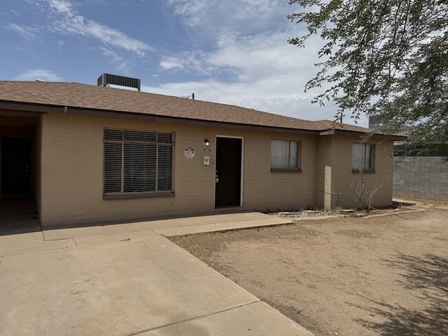 property at 4738 N 47th Ave