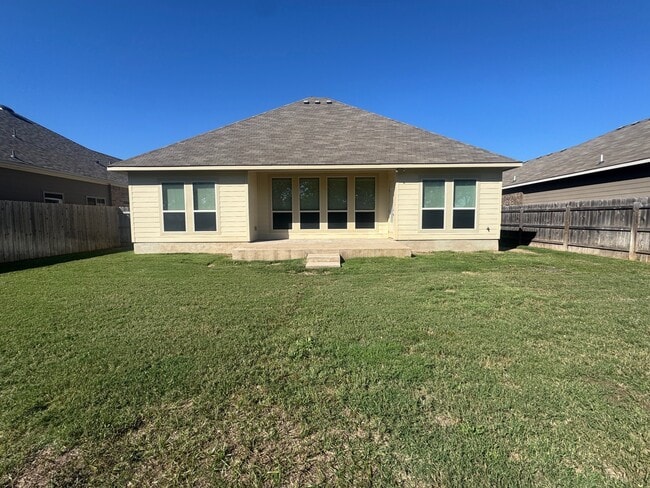 1107 Rhodactis Dr in Temple, TX - Building Photo - Building Photo