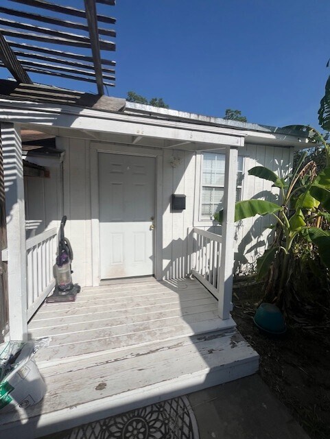4302 Christie St in Corpus Christi, TX - Building Photo