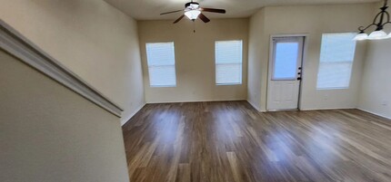 7214 Colina Way in Converse, TX - Building Photo - Building Photo