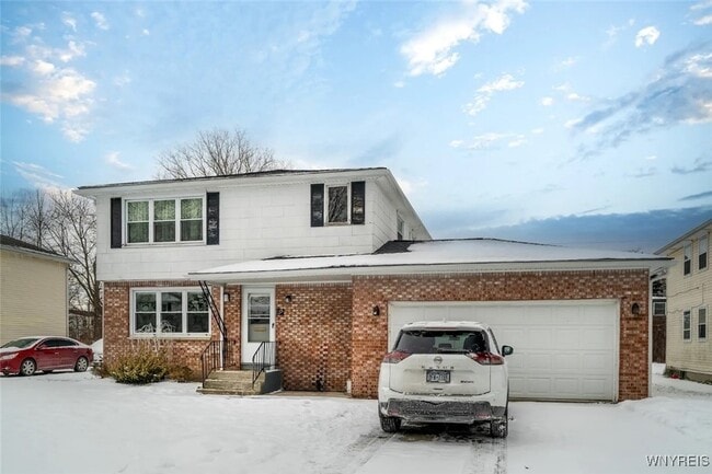 property at 335 Sundridge Dr