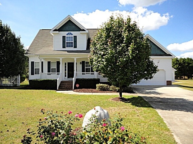 property at 7904 Willow Croft Dr