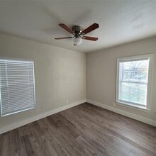 4024 Neches St in Fort Worth, TX - Building Photo - Building Photo