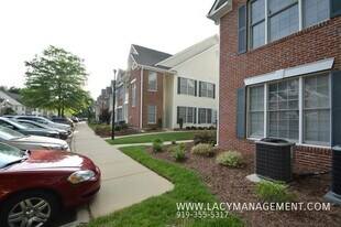 2412 Kudrow Ln in Morrisville, NC - Building Photo