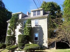 1143 Beacon St, Unit #2 in Newton, MA - Building Photo